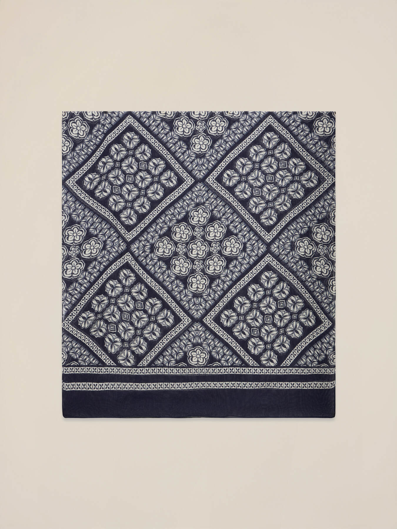 Foulard de mezcla de cachemir estampado image number 1