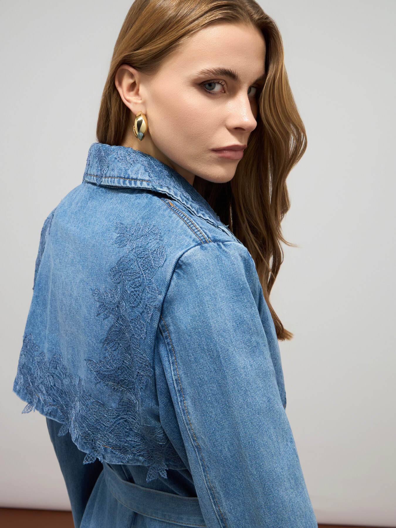 Denim and viscose blend trench coat image number 2