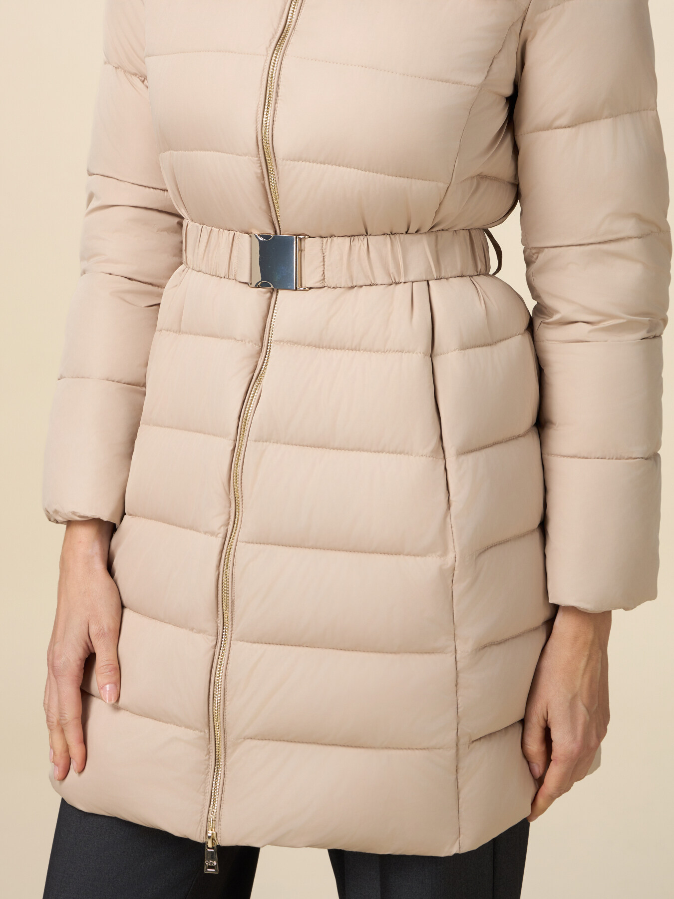 Midi down jacket with belt and furry edge image number 2