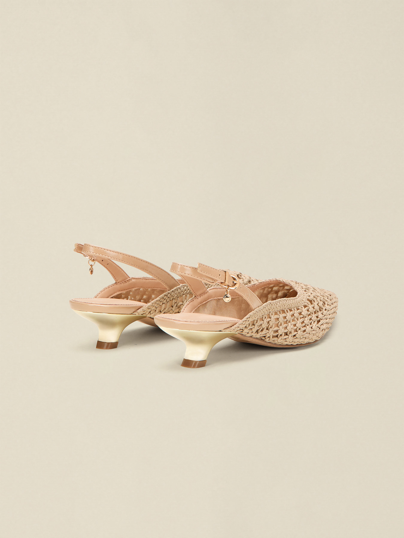 Pantofi decupați slingback perforați image number 3