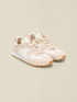 Sneaker aus kombinierten Materialien image number 2