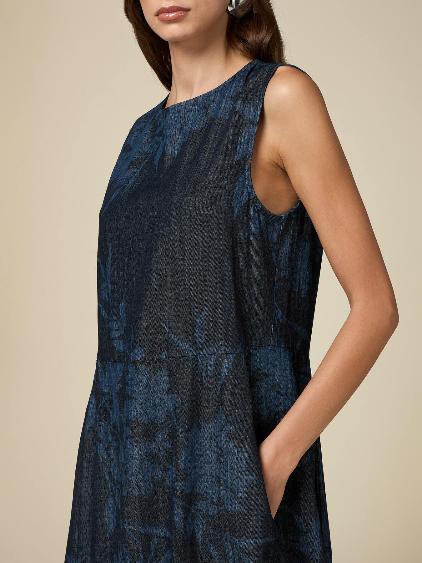 Robe longue en denim imprim&eacute; image number 3