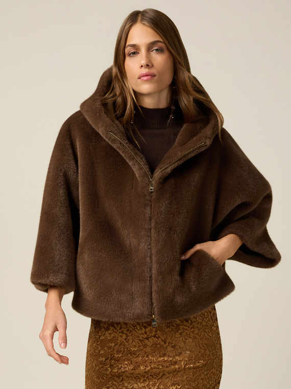 Short hooded cape