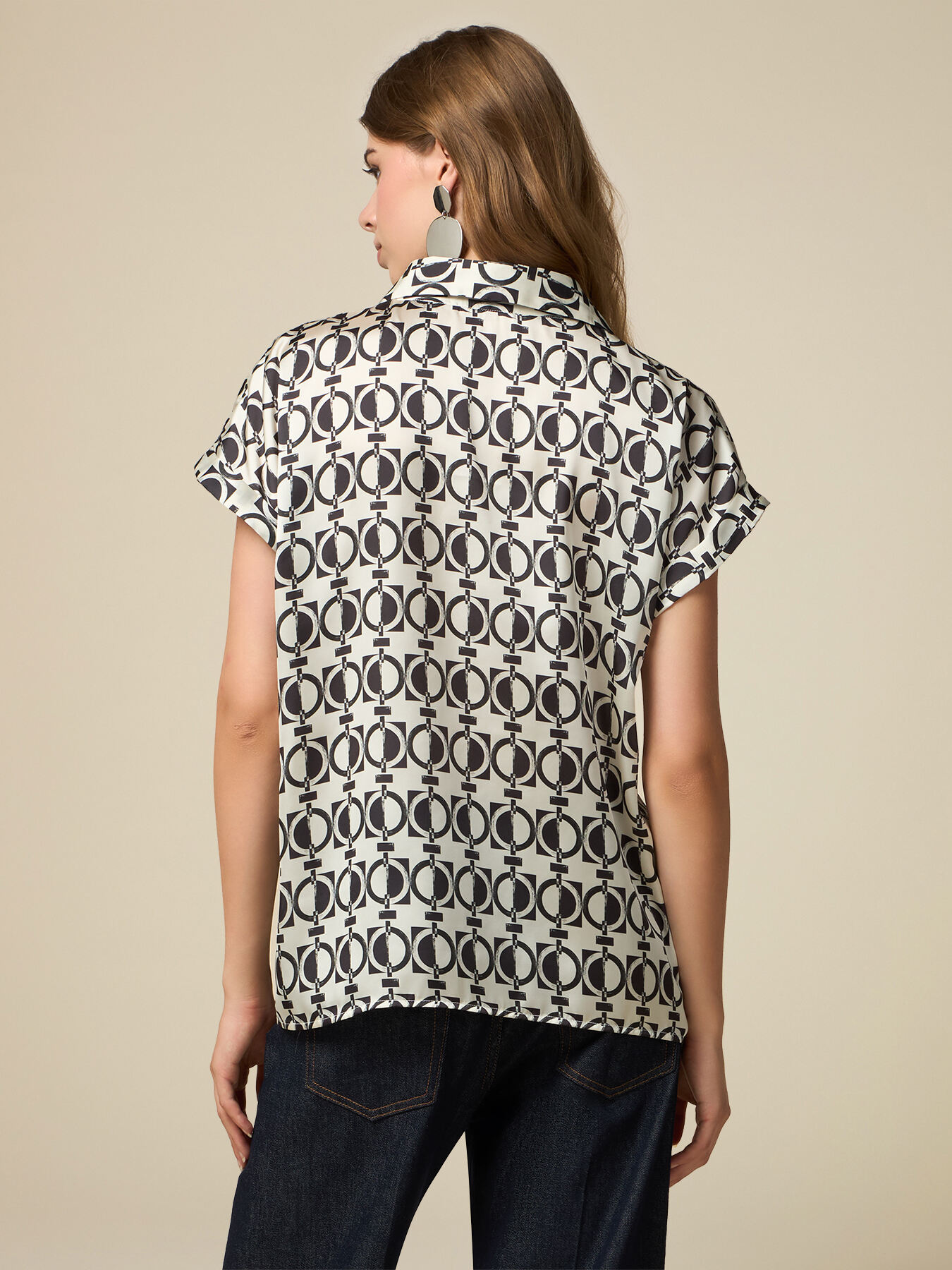 Patterned satin blouse image number 1