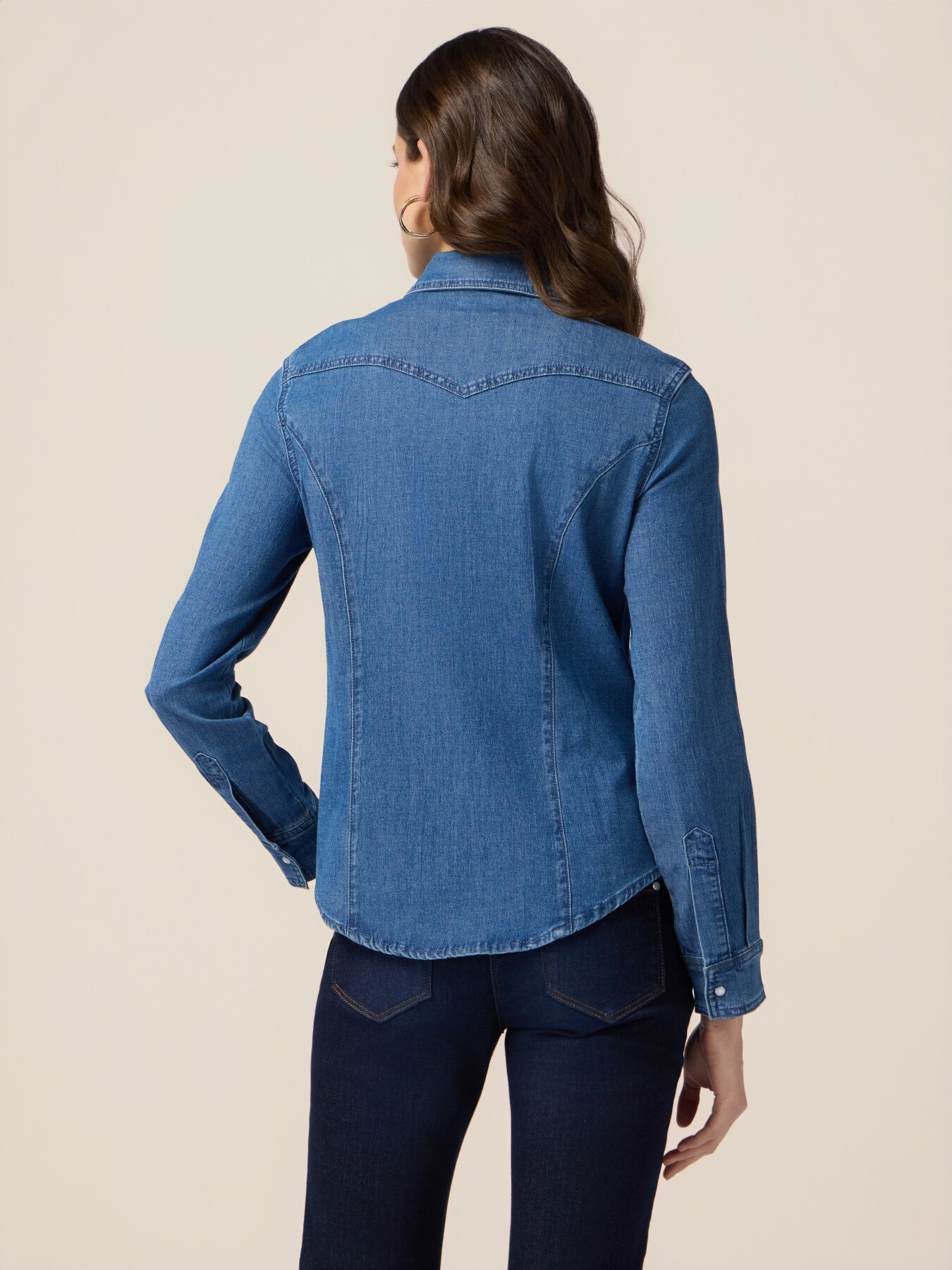 Denim shirt with snap buttons image number 1