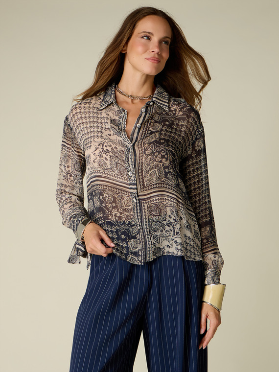 Patterned viscose shirt