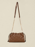 Gesteppte Tasche mit Kordelzug und Charm image number 2