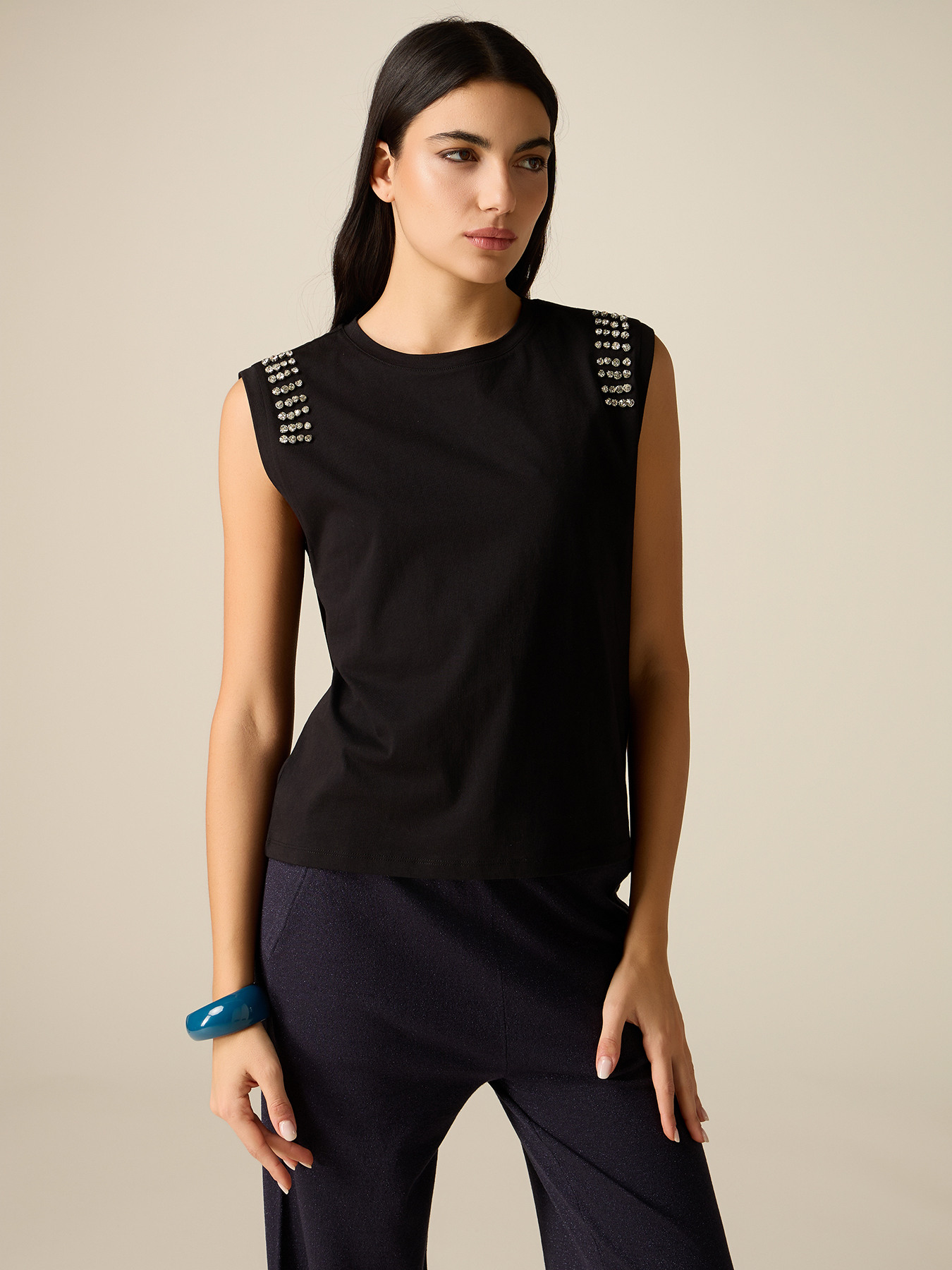 Cotton t-shirt with stone settings image number 0