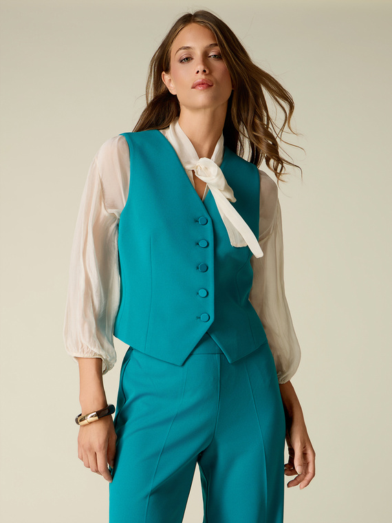 Gilet en tissu cr&ecirc;pe
