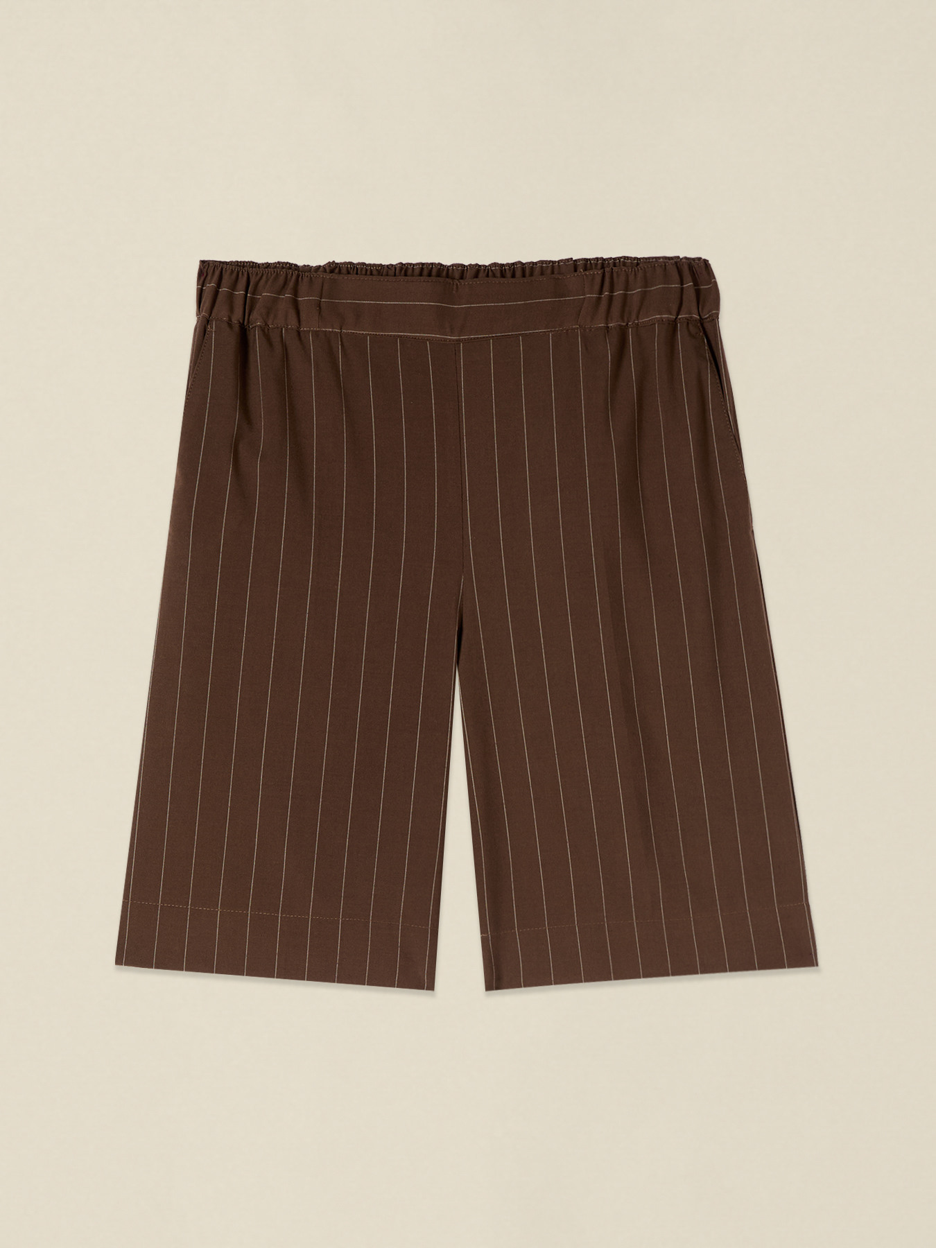 Pinstripe linen blend Bermuda shorts image number 4