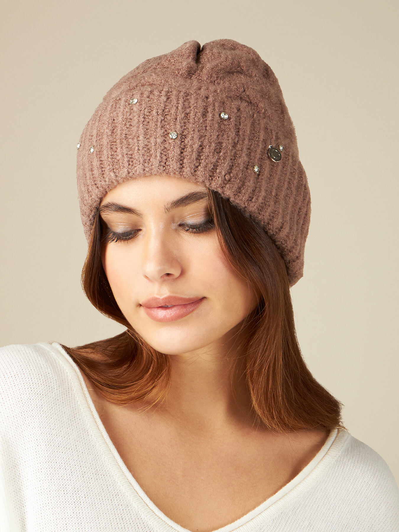 Berretto a trecce con castoni image number 0