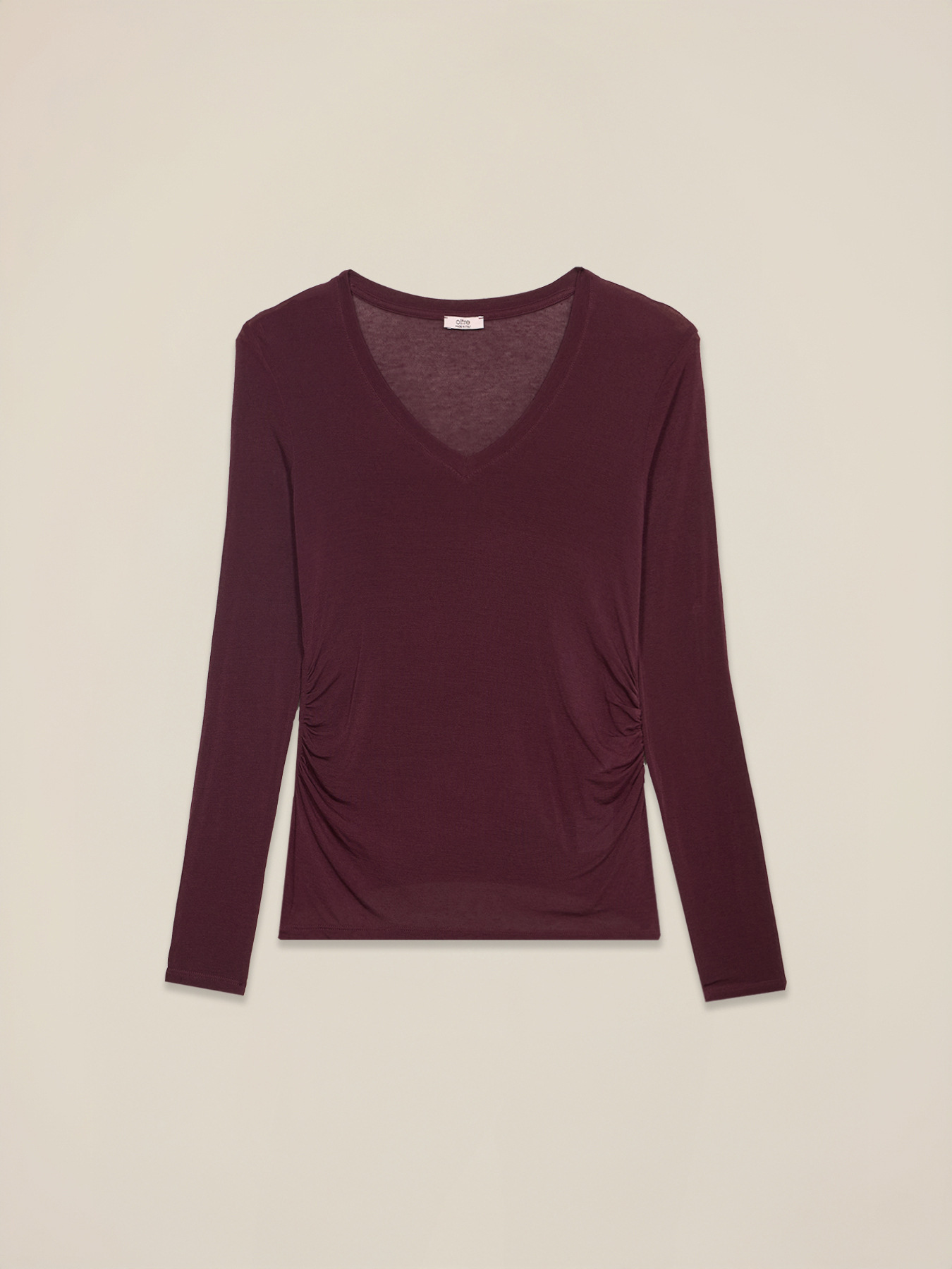 V-neck cashmere blend t-shirt image number 3
