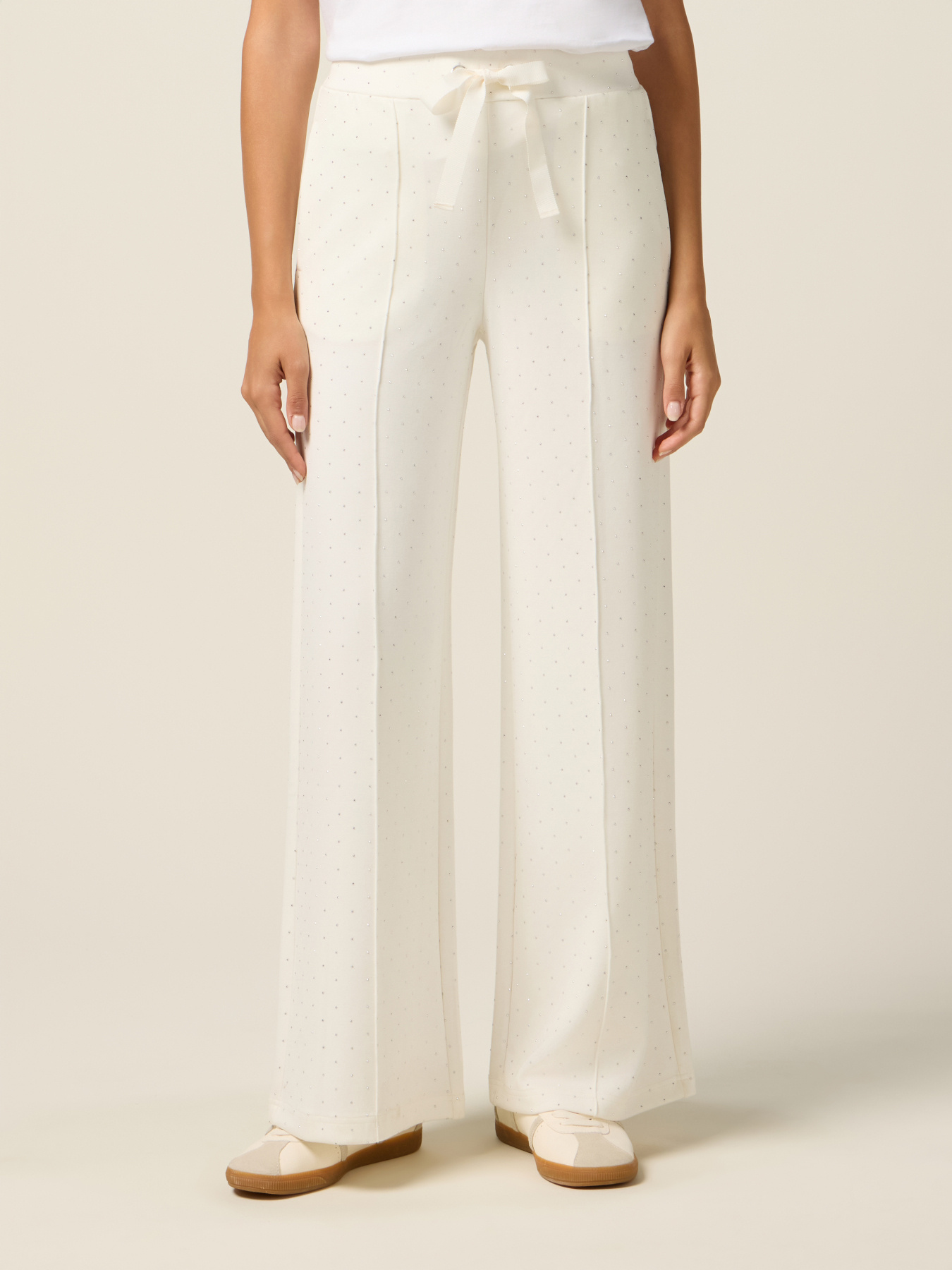 Pantaloni palazzo con micro borchie image number 3