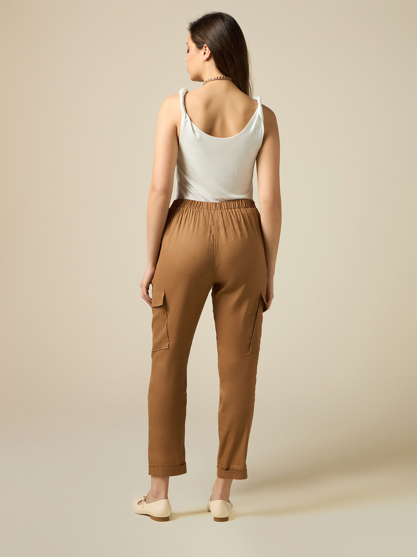 Pantalones cargo en mezcla de lino image number 1