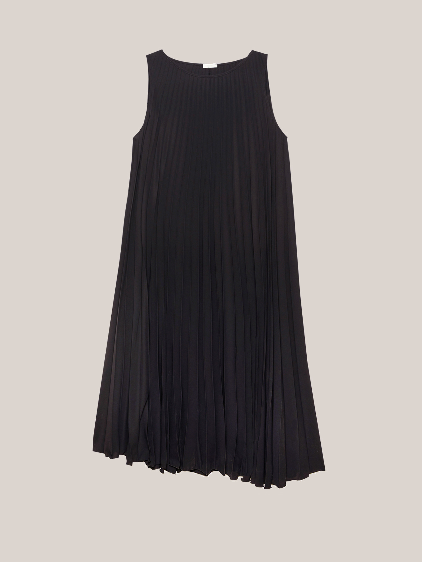 Vestido plisado sin mangas image number 2