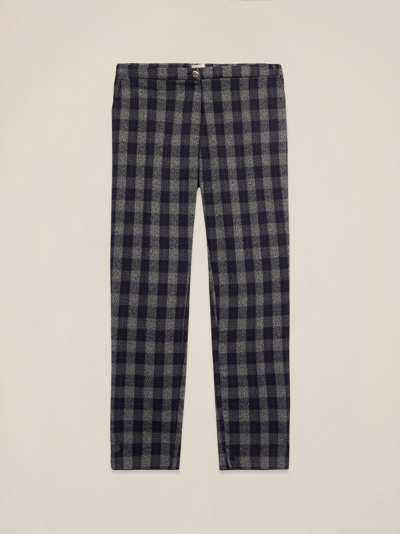 Carrot pants in check flannel image number 4