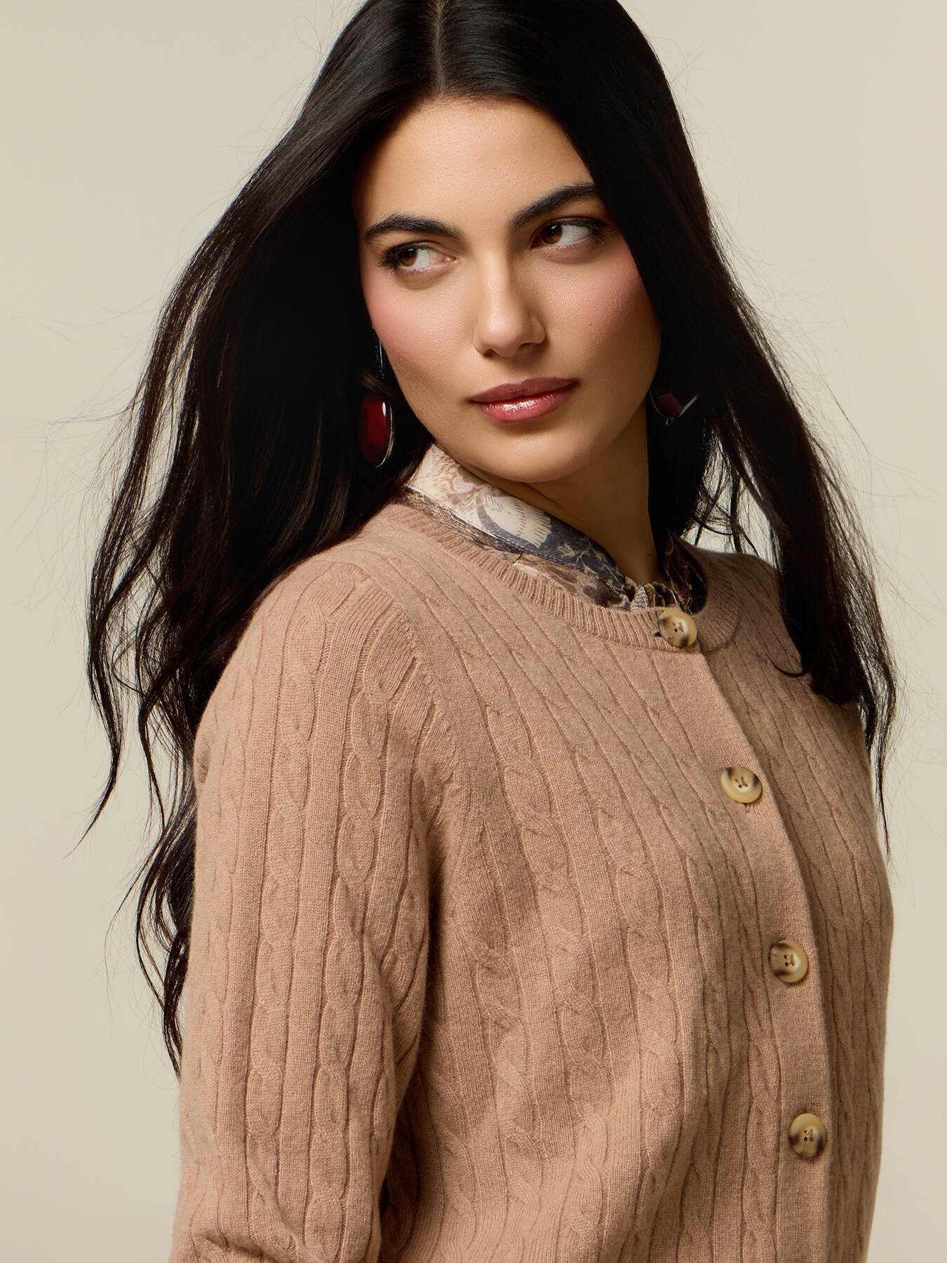 Cardigan in lana/cashmere a trecce image number 2