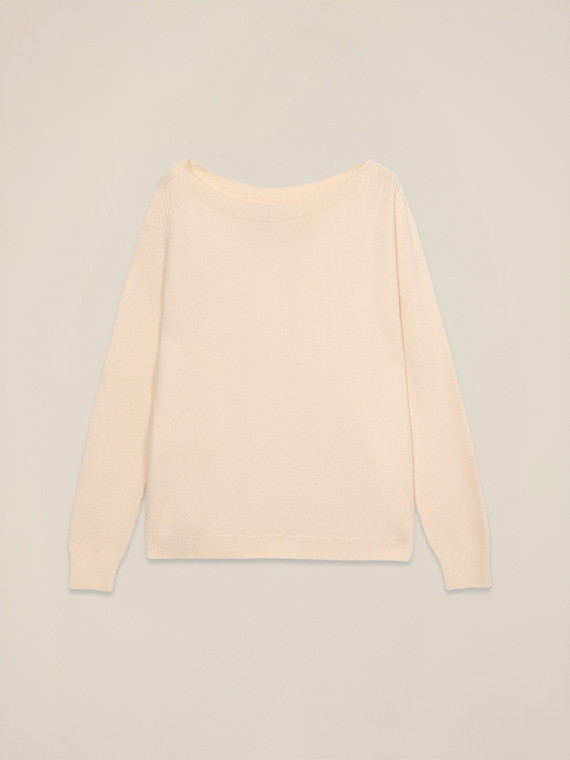 Sweater with boat neckline