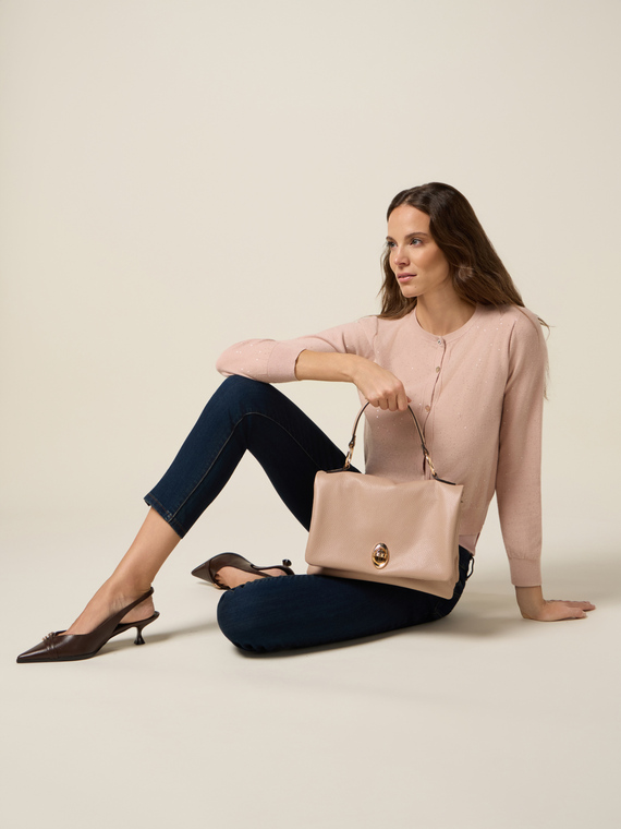 Sac bandouli&egrave;re en cuir v&eacute;ritable