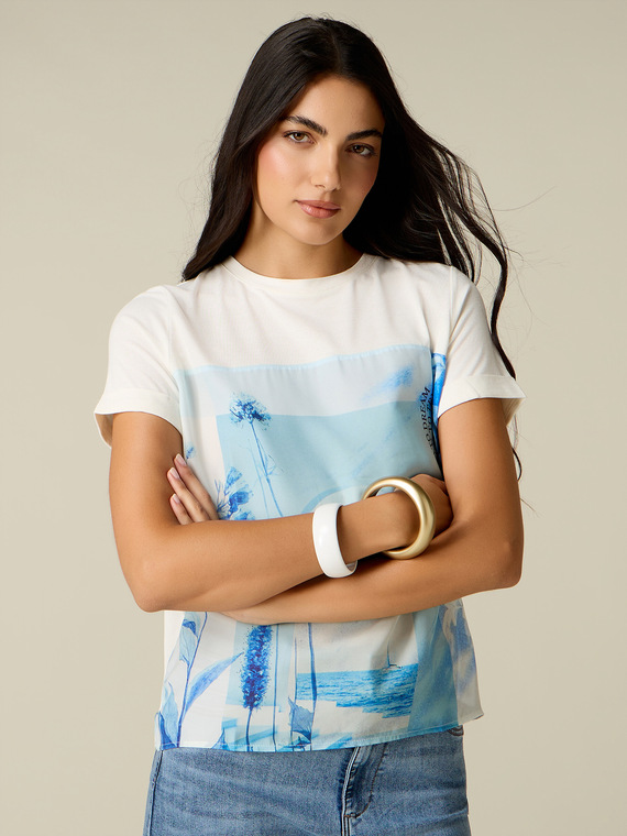 Two-material T-shirt with print