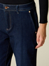 Jean chino en denim rinc&eacute; image number 2