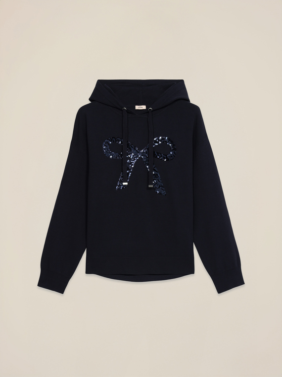 Hoodie with sequins