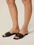 Sandalias tipo chancla con hebilla image number 0