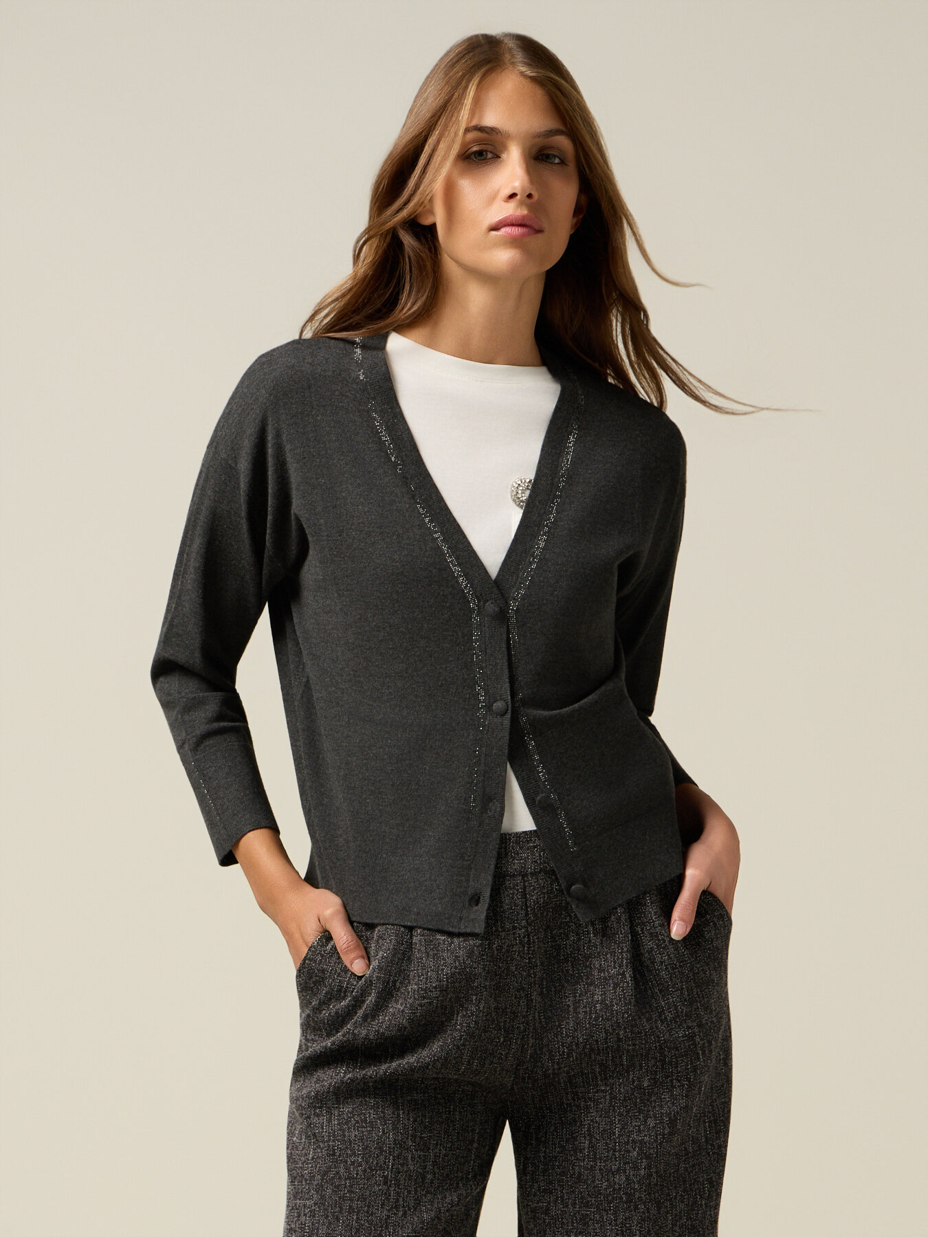 Cardigan en maille fine avec applications image number 0