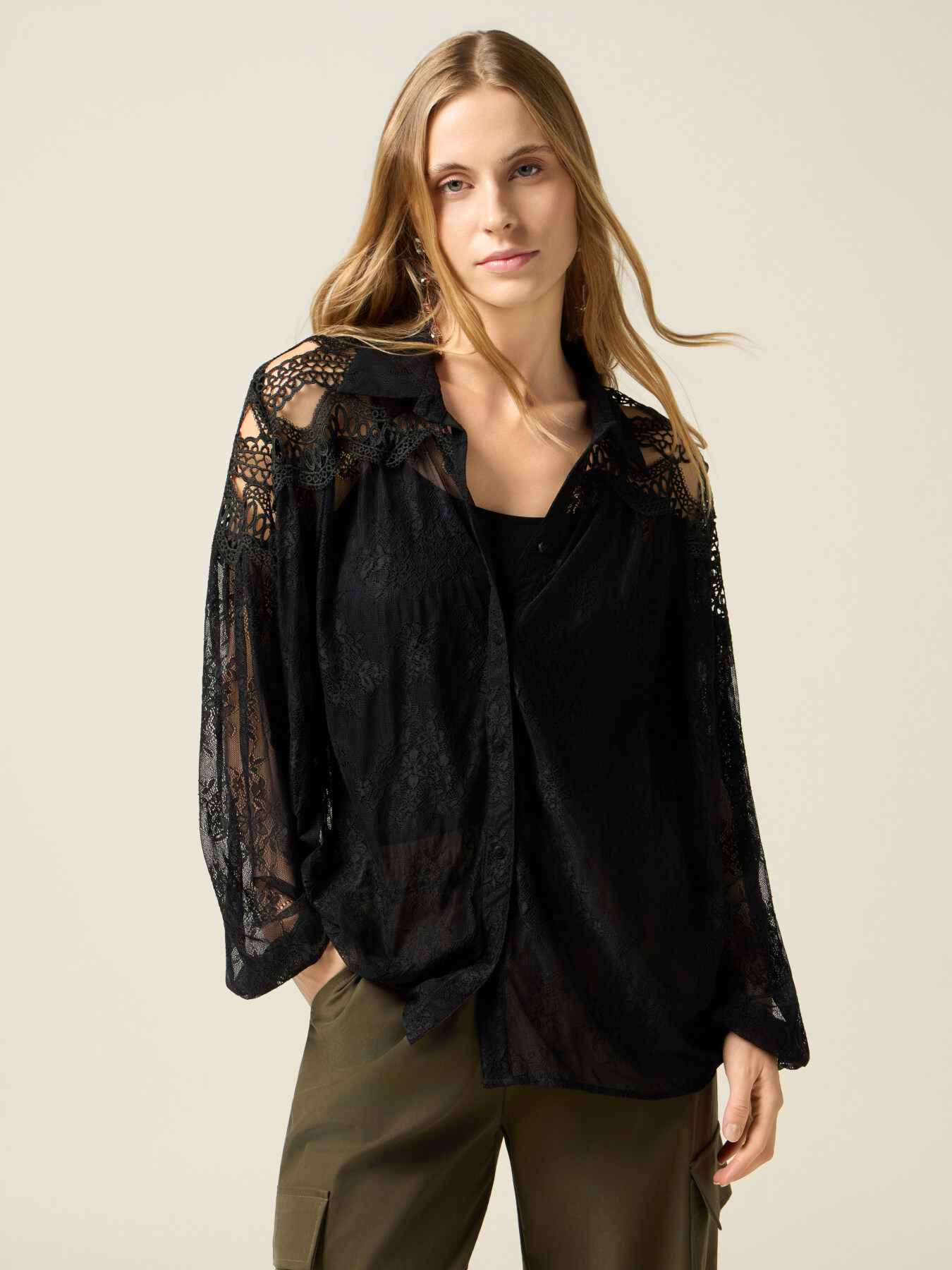 Lace shirt image number 0