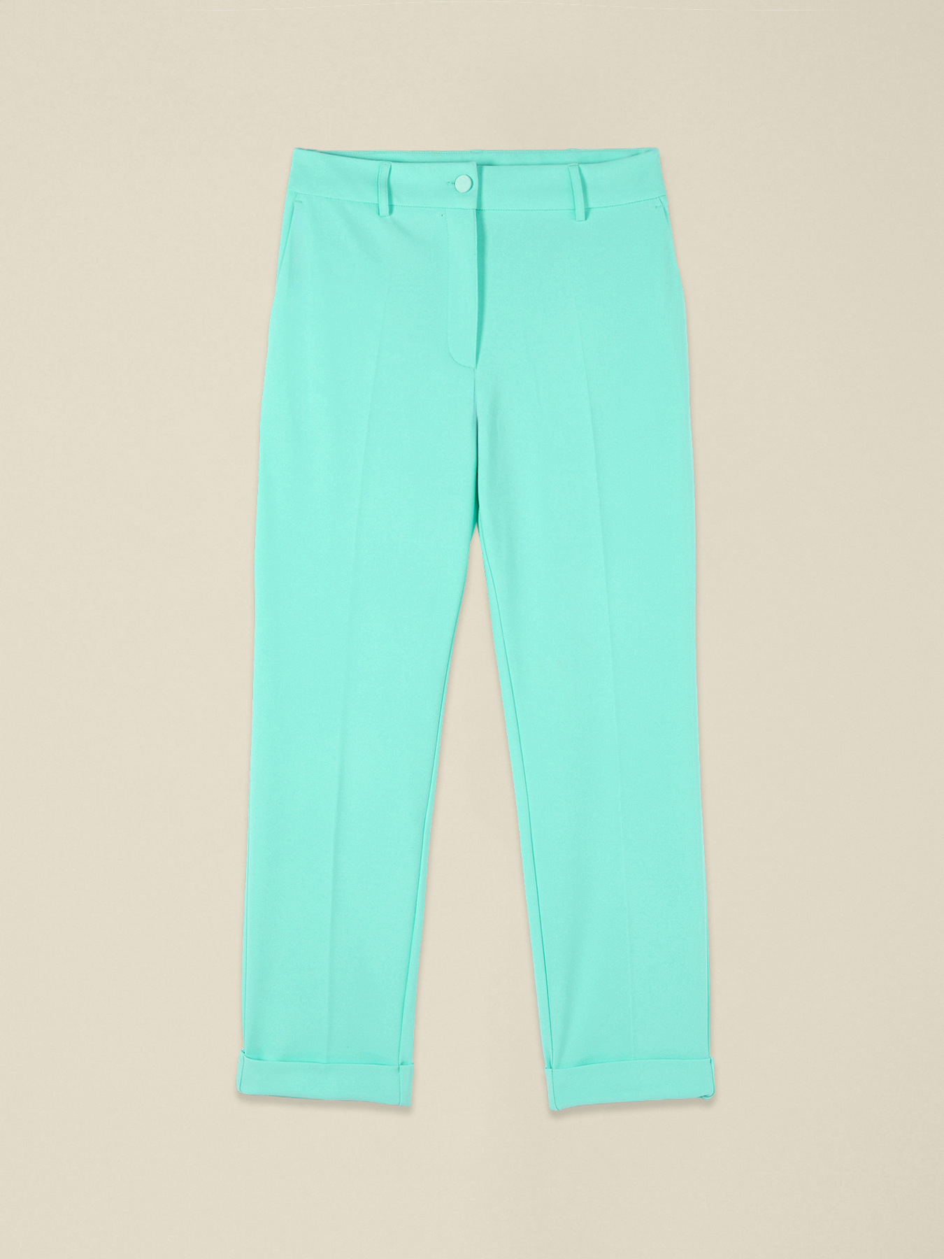 Pantalones cropped de tejido crep&eacute; image number 4