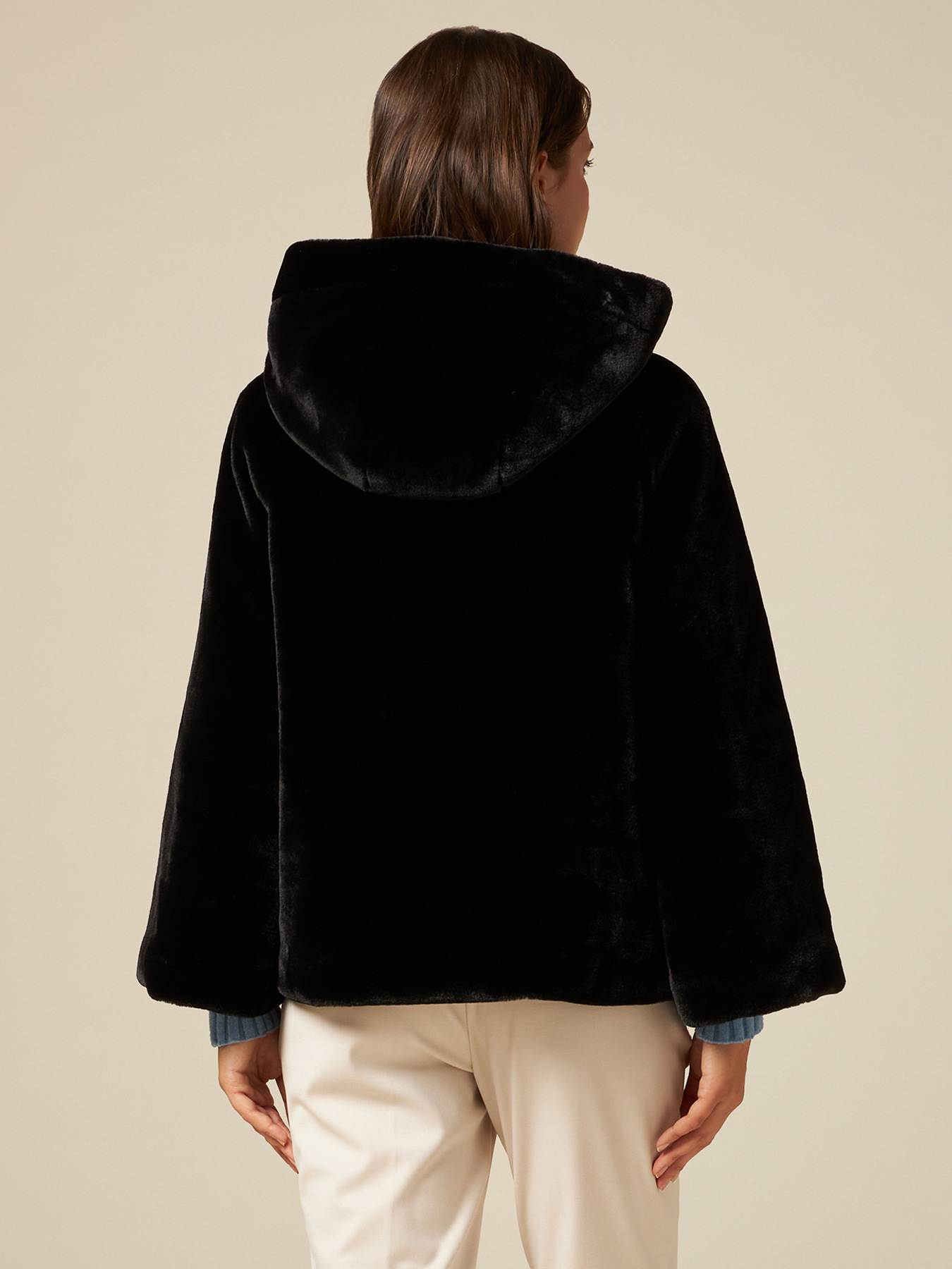 Blouson en fourrure synth&eacute;tique image number 1