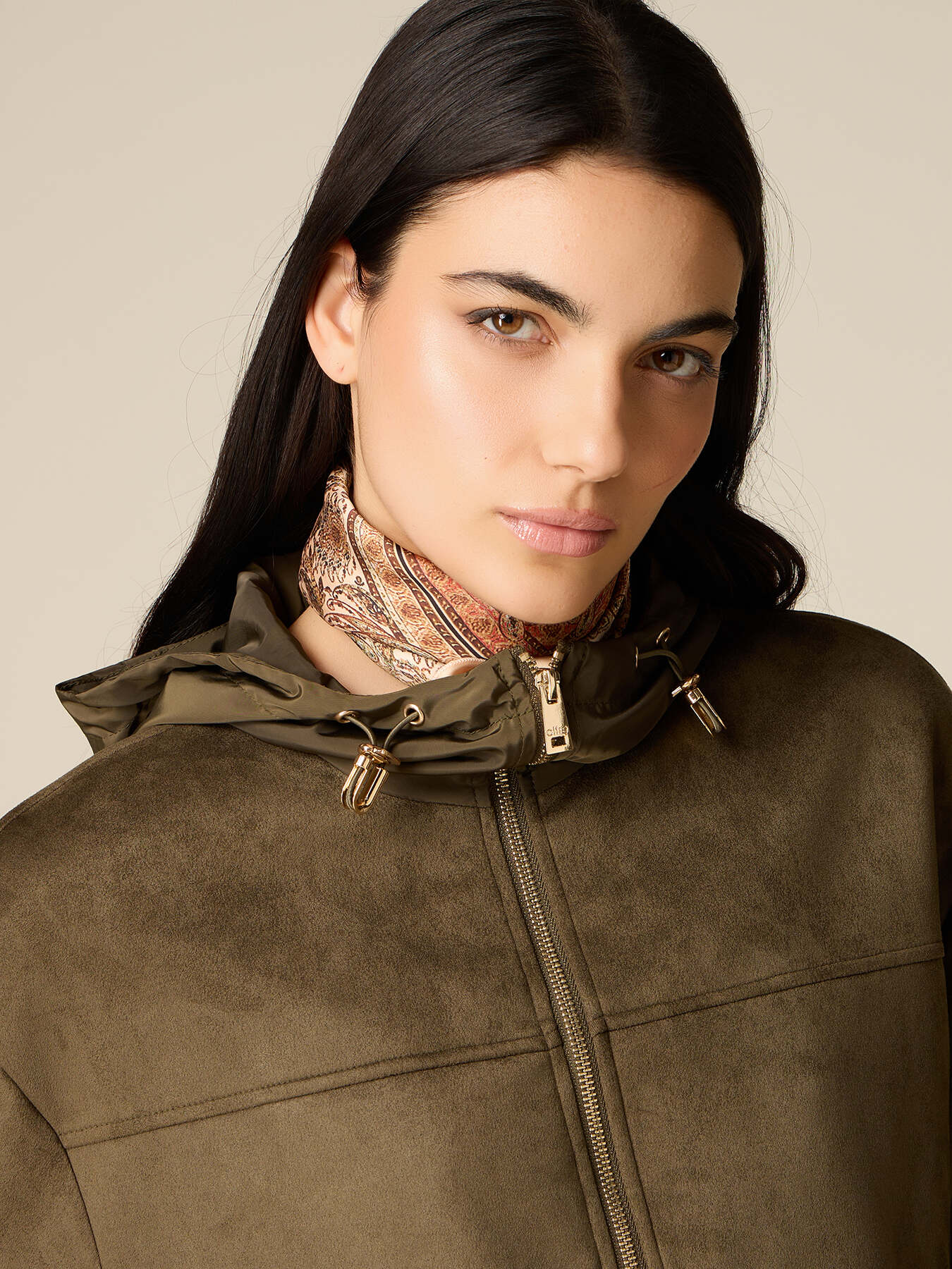 Hooded zip-up jacket image number 2