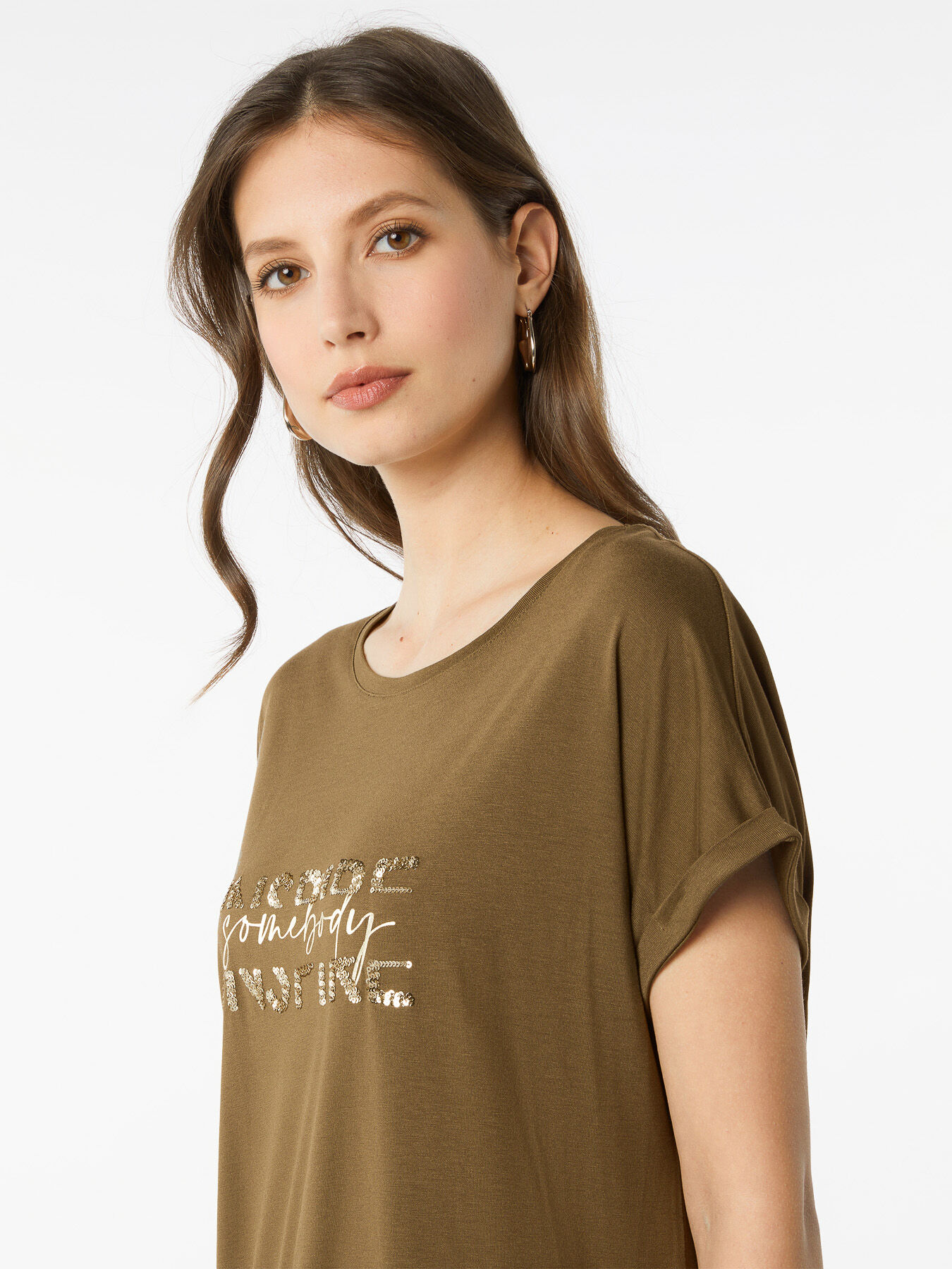 T-shirt lettering con paillettes image number 2