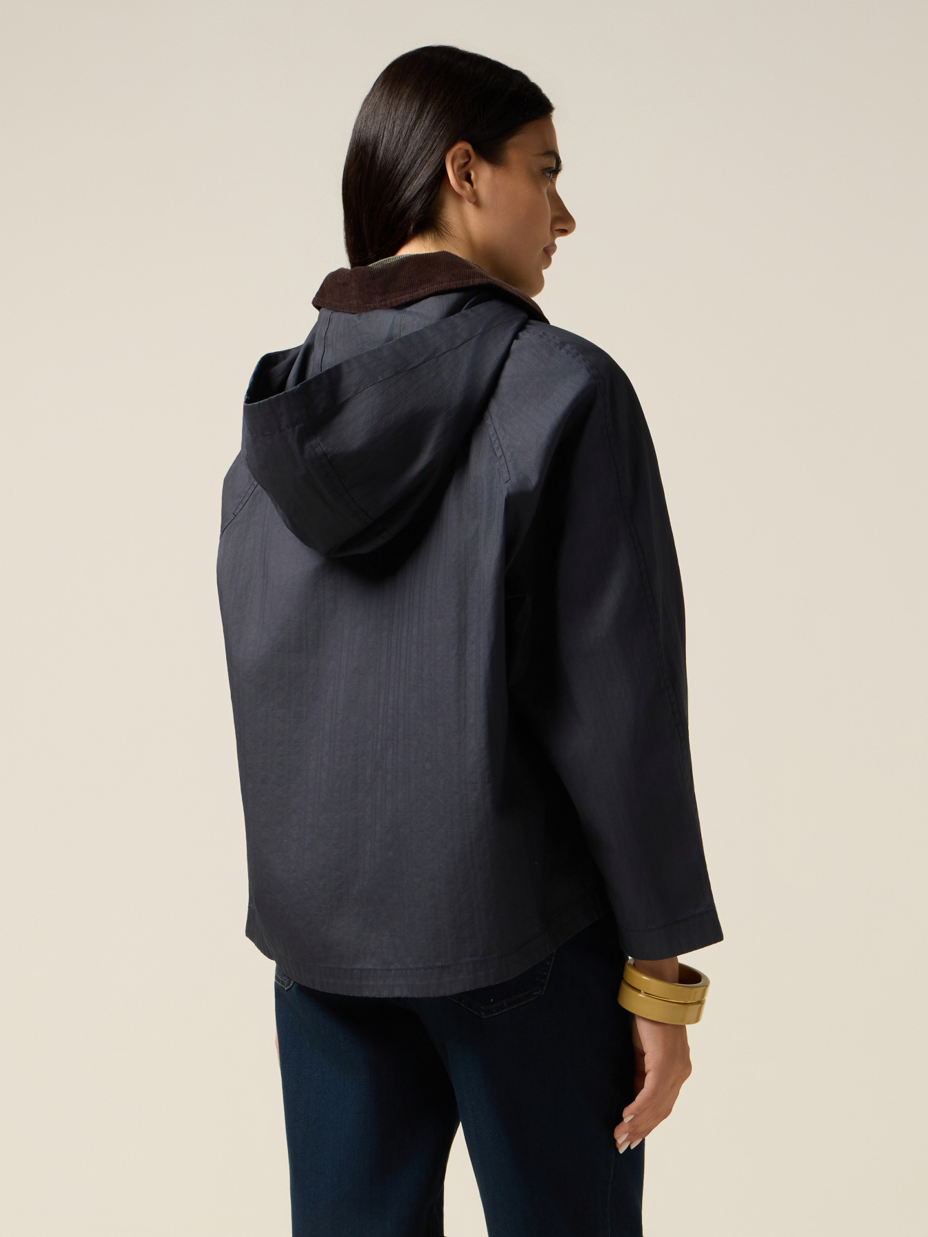 Parka corto in cotone con cappuccio image number 1