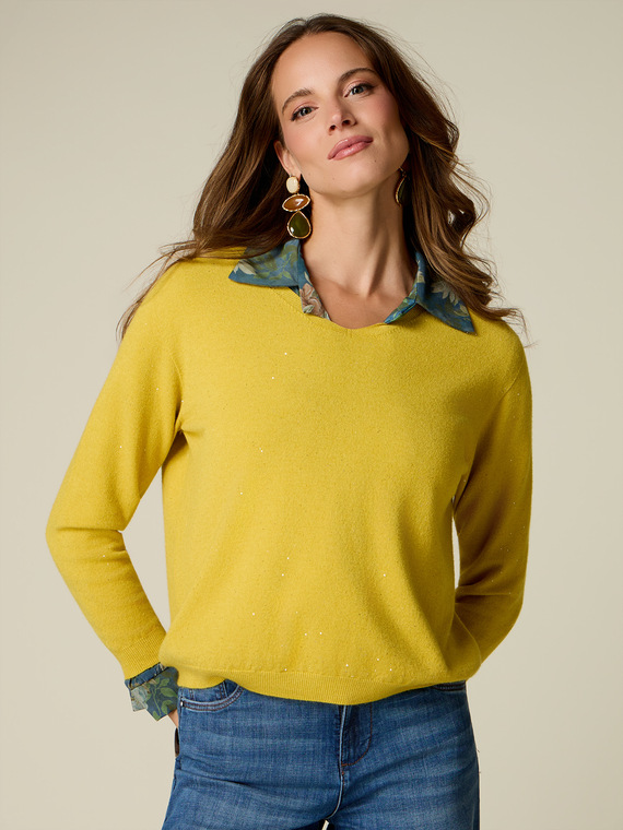 Strickpullover aus Viskosemischung mit Mikro-Pailletten