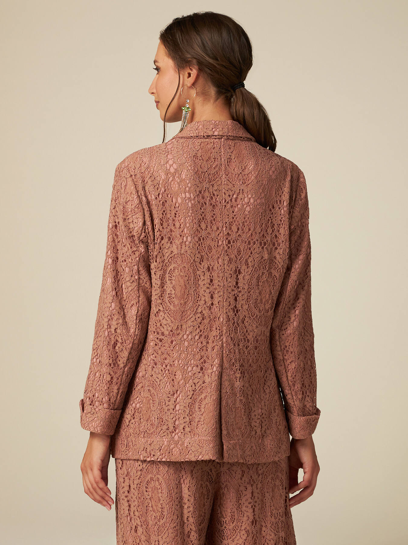 Blazer de encaje image number 1