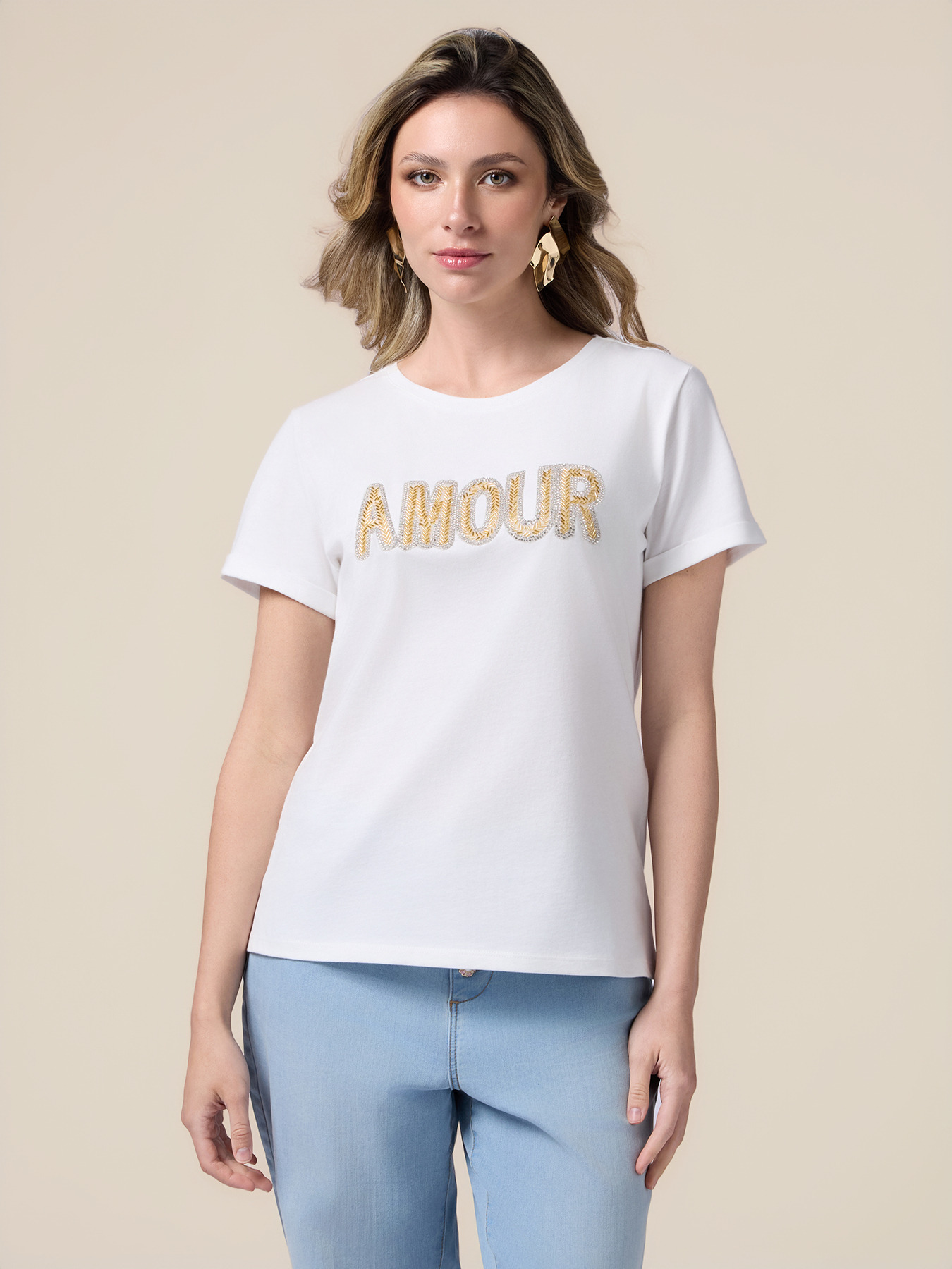 T-shirt con patch gioiello image number 0