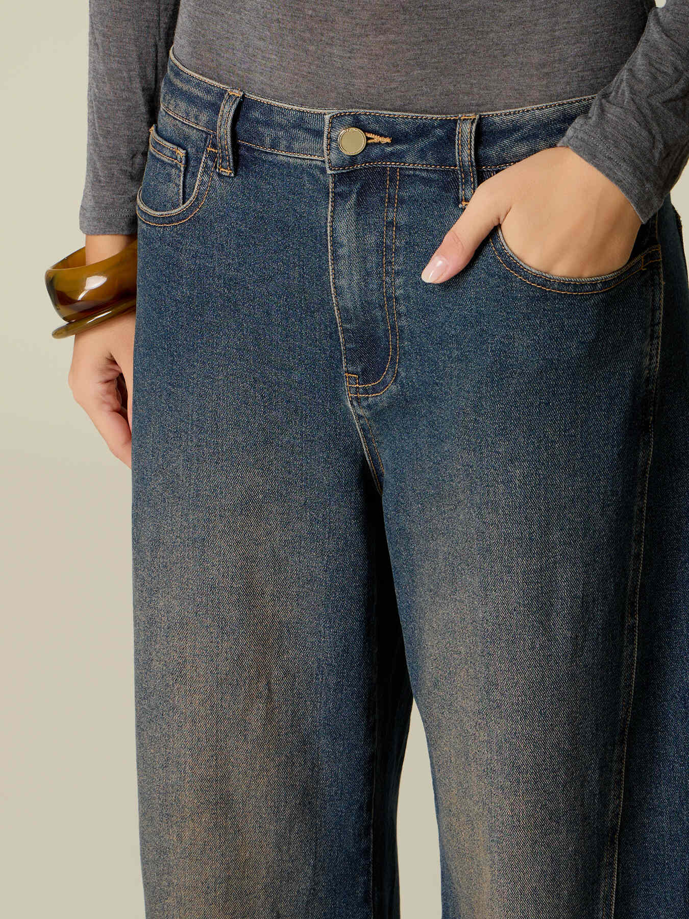 Weite Barrel-Jeans image number 2