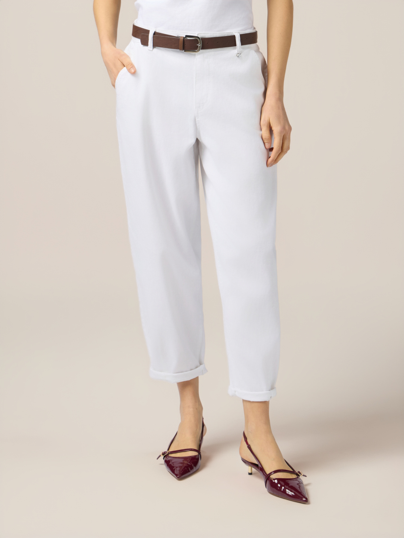 Pantaloni baggy in cotone con cintura image number 3