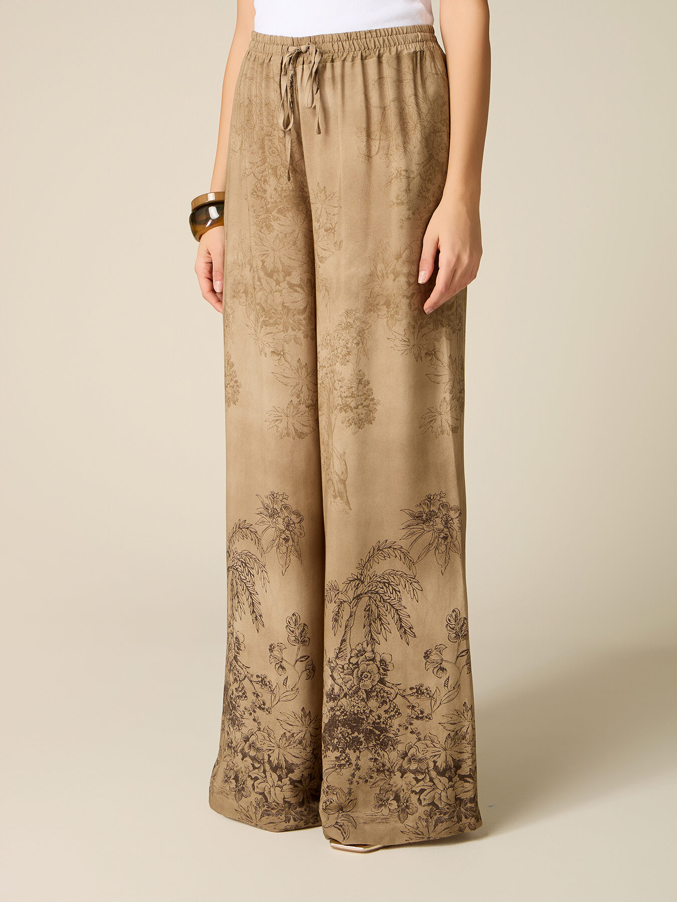 Pantalon palazzo en viscose &agrave; motifs image number 3