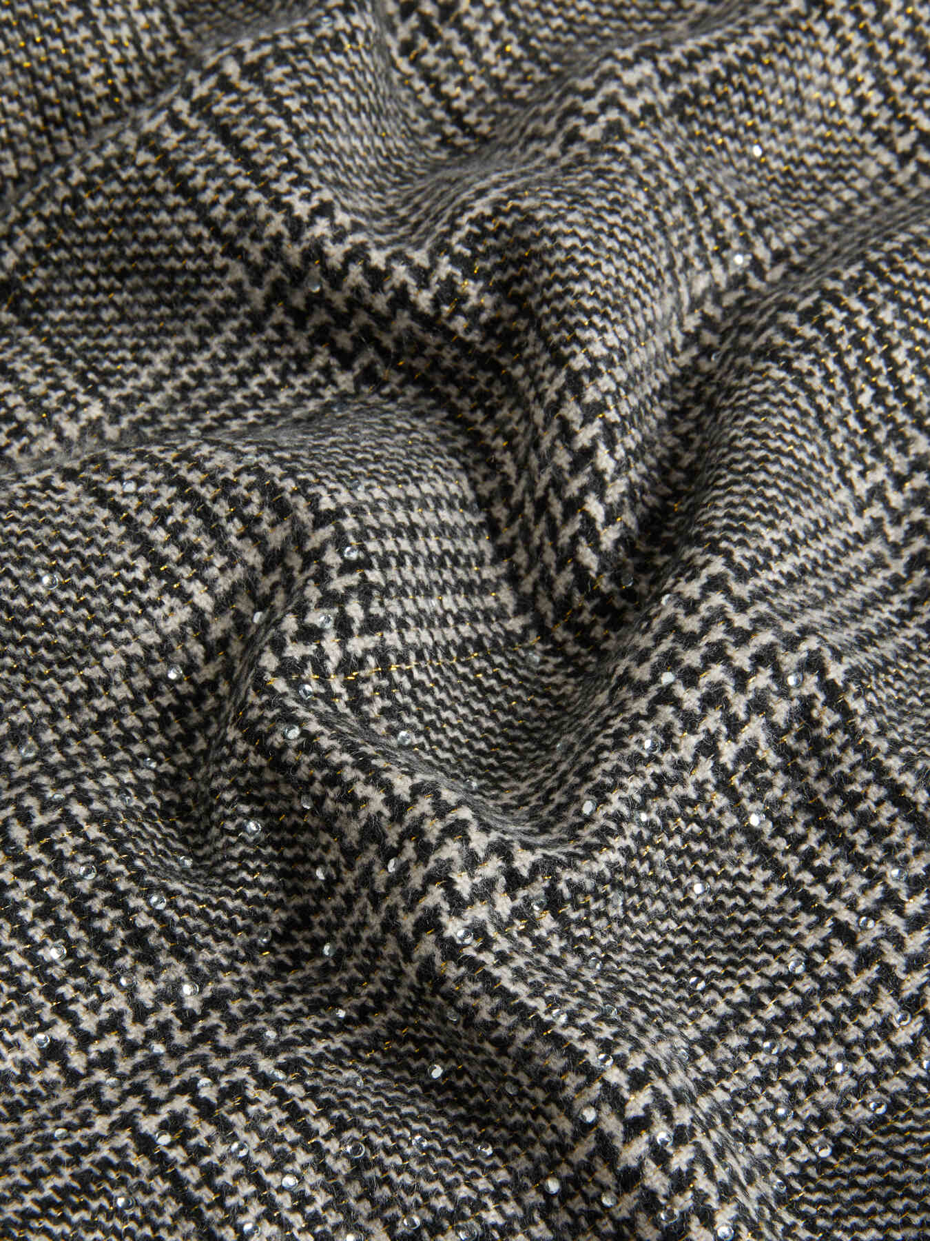 Chequered scarf with micro rhinestones image number 1