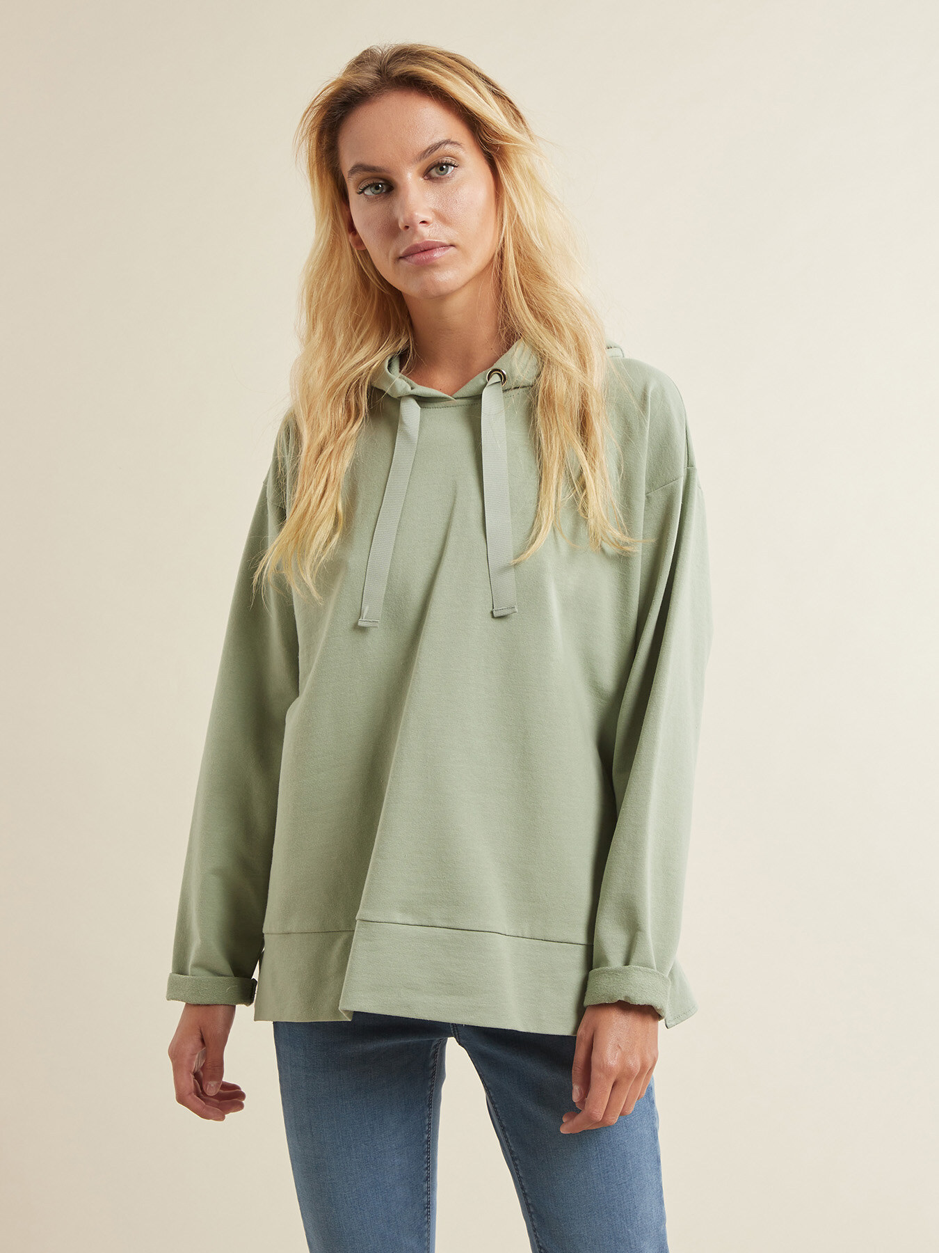 Sweat-shirt avec capuche et volant image number 0