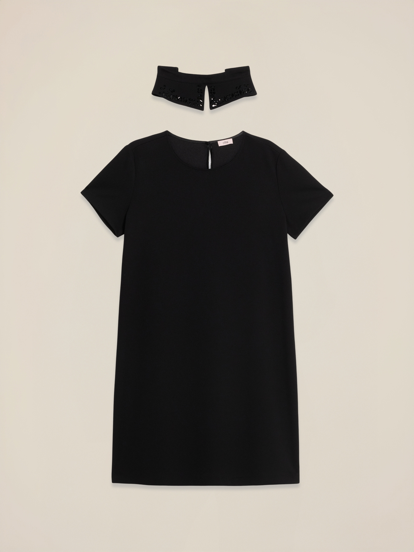 Regular dress in fluid fabric image number 4