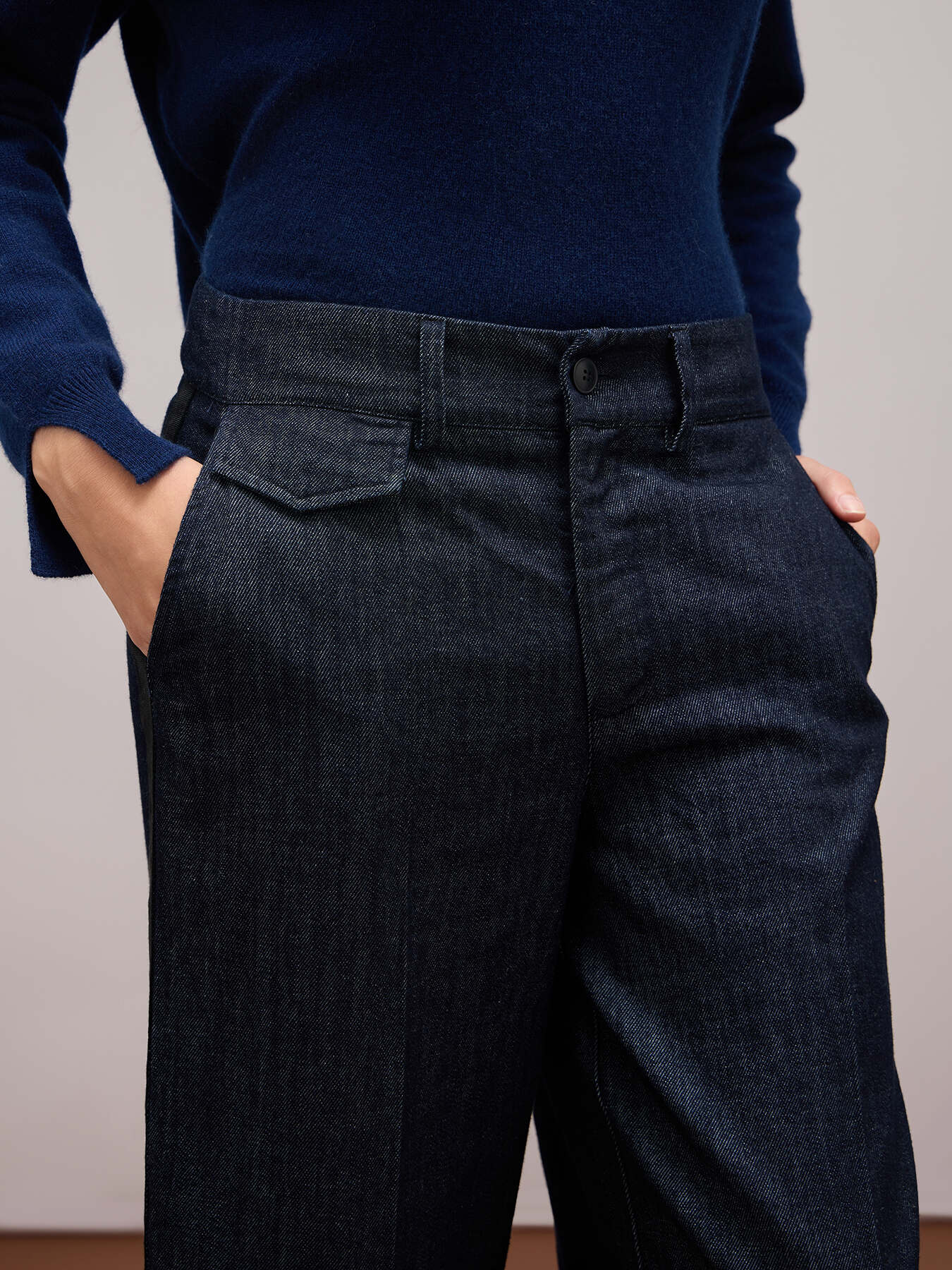 Cropped wide-leg jeans image number 3