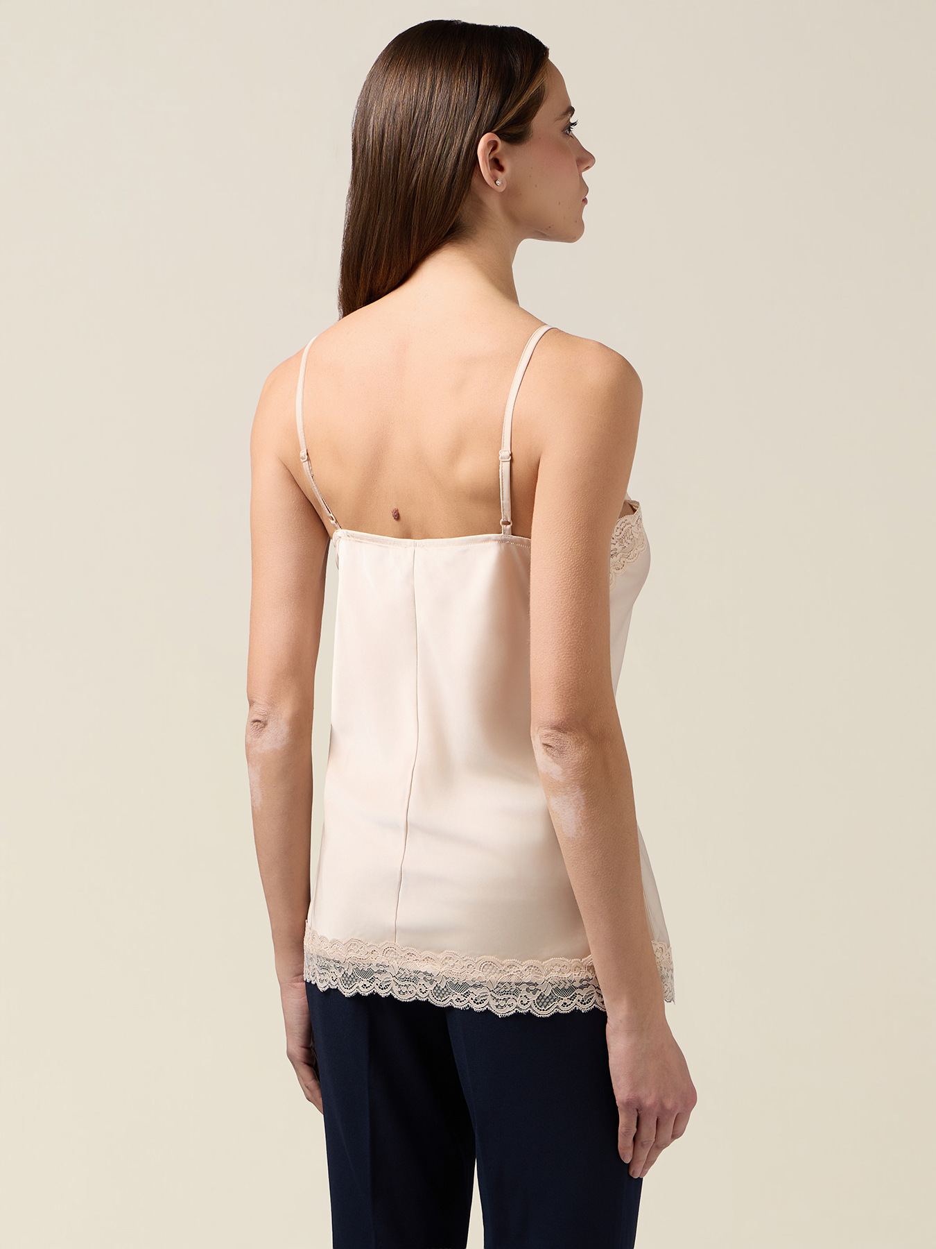 Top lingerie in raso e pizzo image number 1