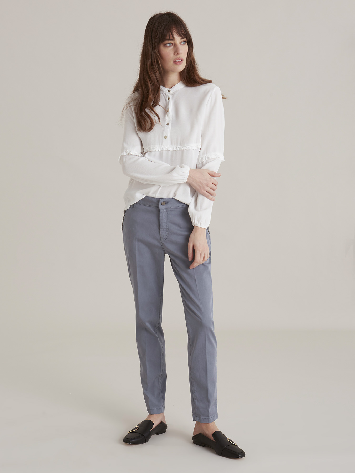 Pantaloni chino Madrid con tape gioiello image number 0