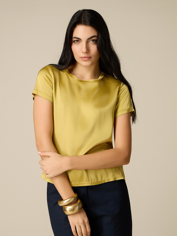 Blusa maniche corte in raso