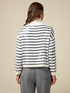 Gestreifter Rollkragenpullover mit Pailletten image number 1