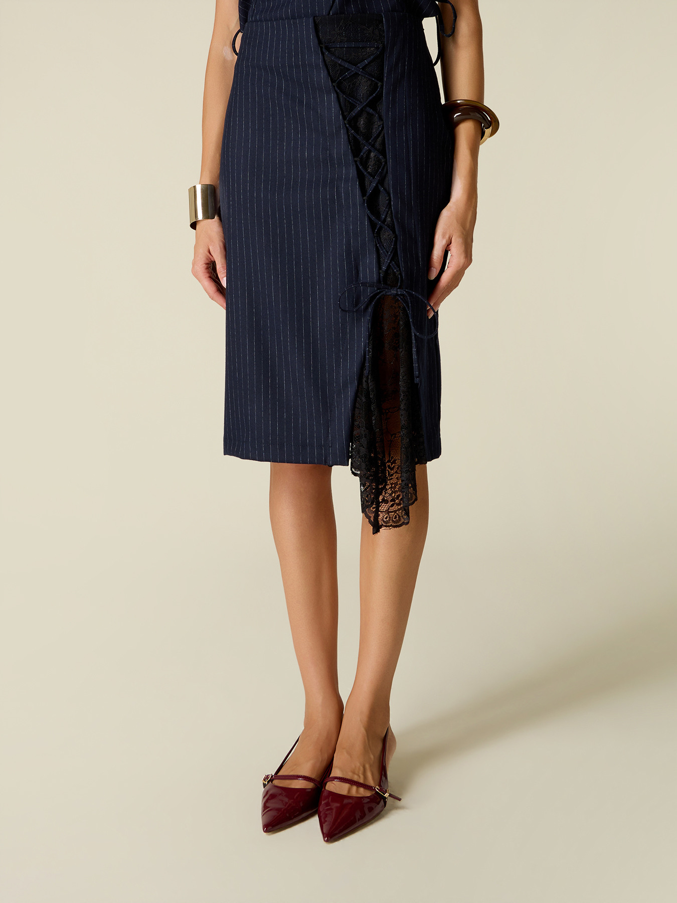 Pencil skirt with lace insert image number 3
