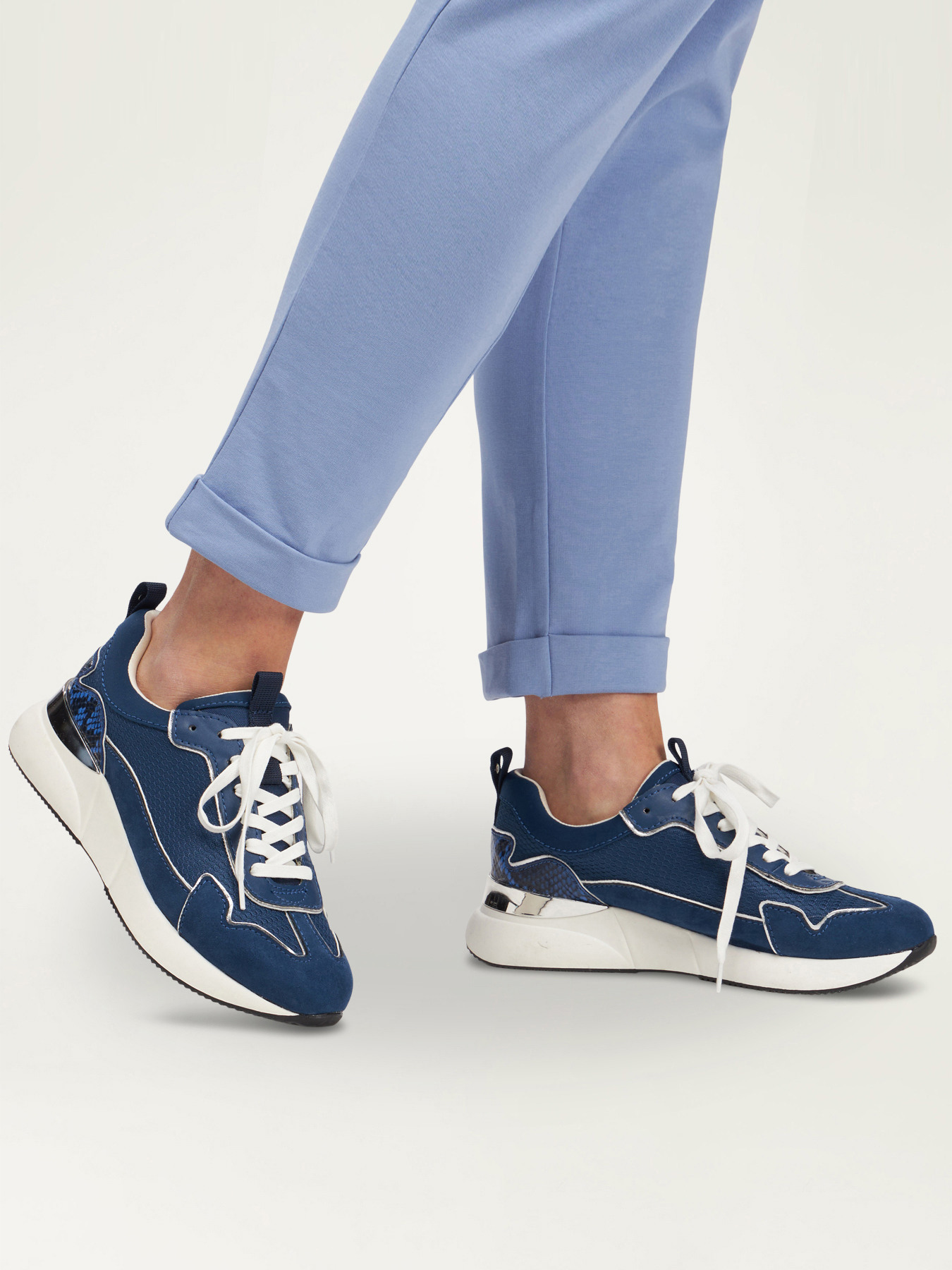 Matching sneakers image number 0